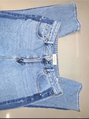 PacSun Women's Straight-Leg Light Blue Jeans